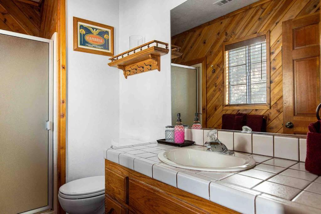 Holiday home The 717 - Upper Moonridge - Very Close To Resorts!