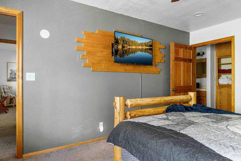 The 717 - Upper Moonridge - Very Close To Resorts! * Big Bear Lake